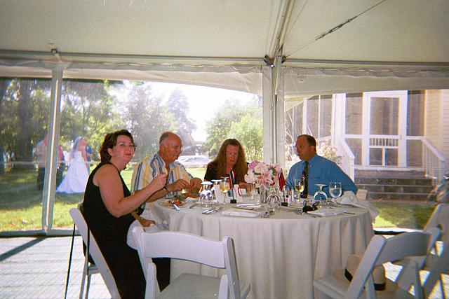 lea877_00027.jpg