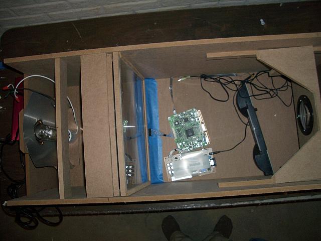Top view.  Small set of speakers attach to the video processor.  This can also be used for +12v (fans) maybe?